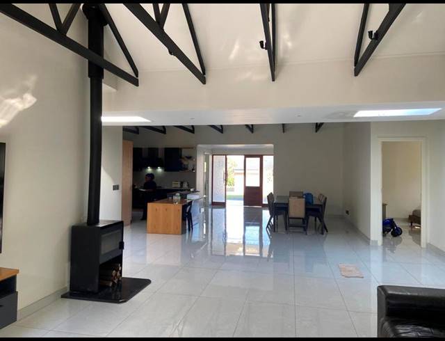 4 BEDROOM HOUSE FOR SALE IN FERNCLIFFE